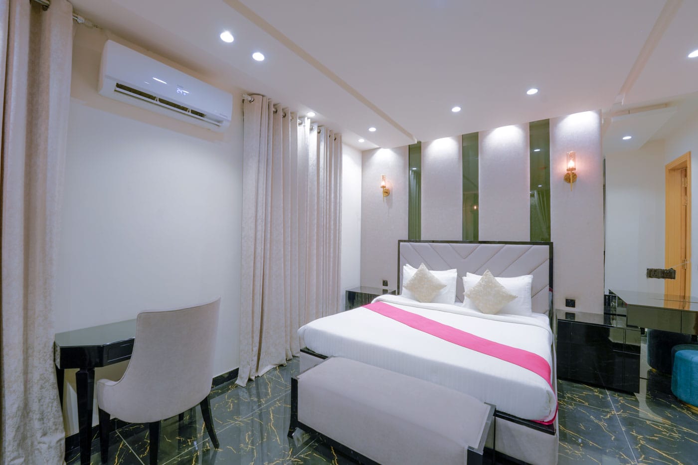 Presidential Suite at MB Residencia Hotel in Lahore