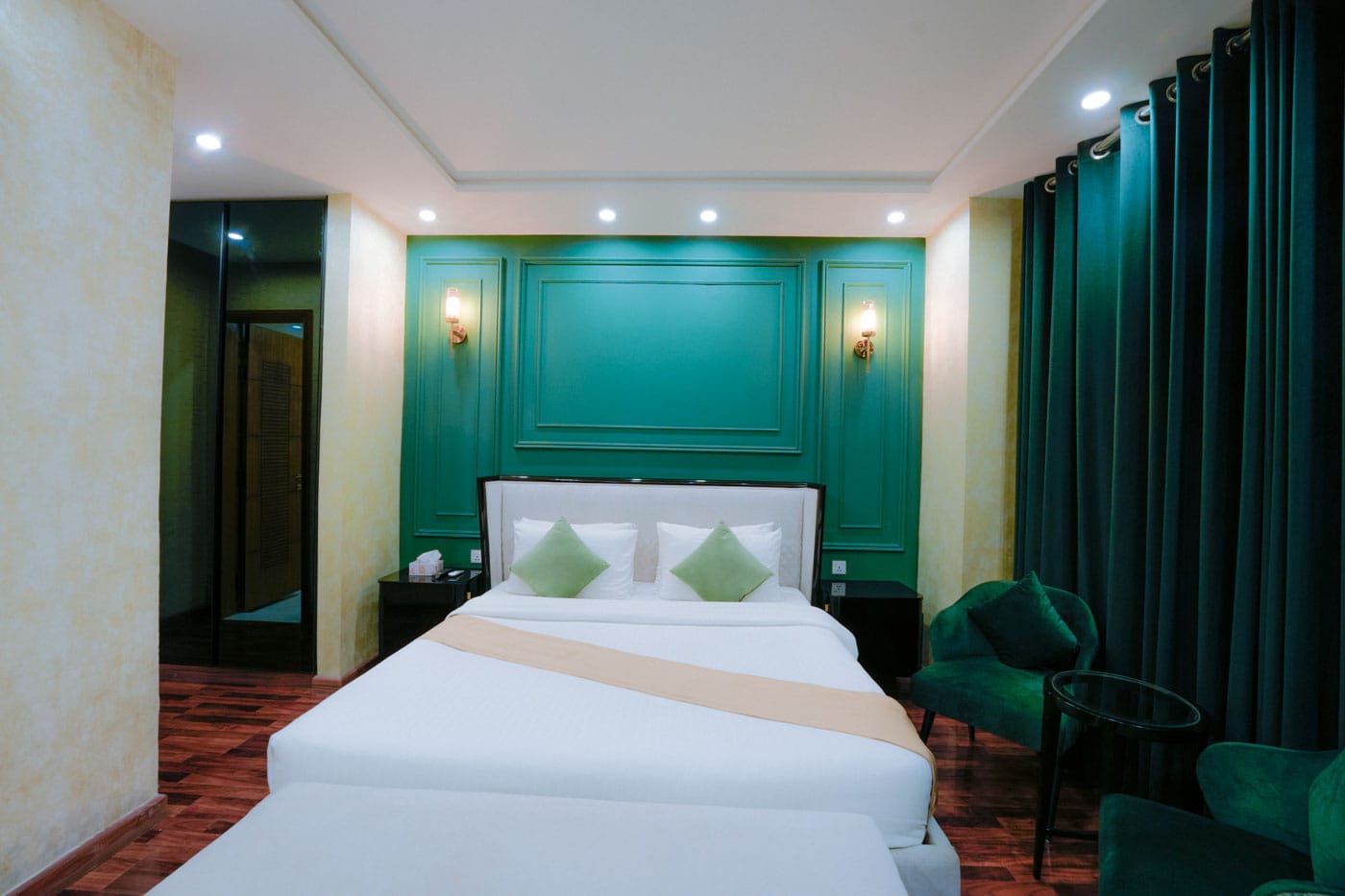 Family Suite at MB Residencia Hotel in Lahore